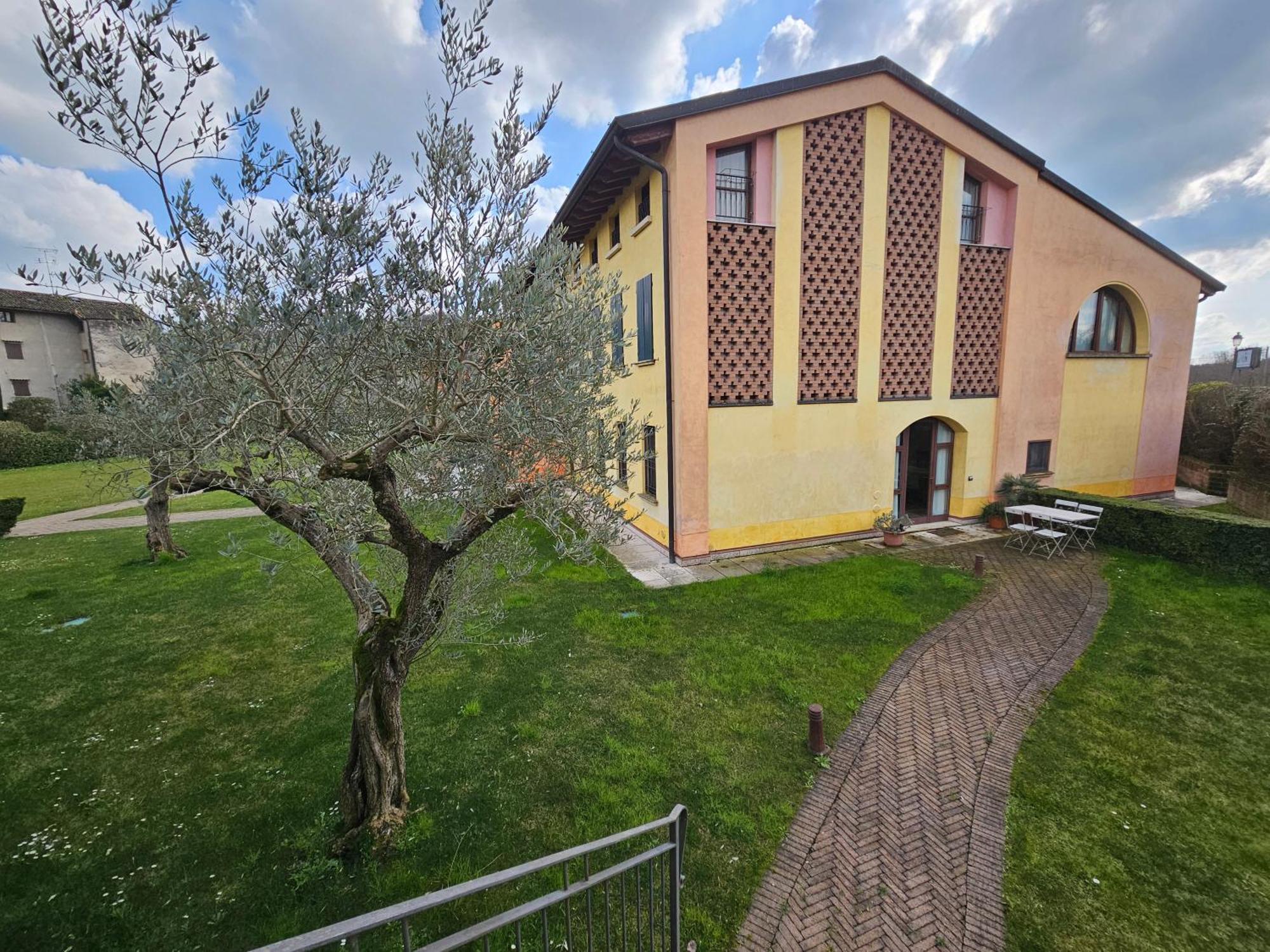 Corte La Guarnigione Valeggio sul Mincio