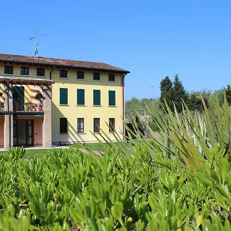 Corte La Guarnigione Valeggio sul Mincio Habitación foto