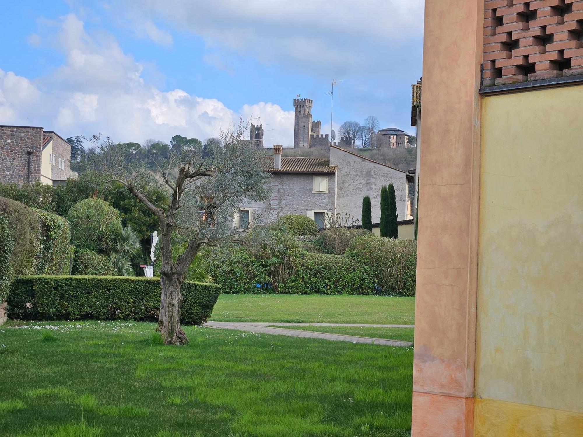 Apartment Corte La Guarnigione Valeggio sul Mincio